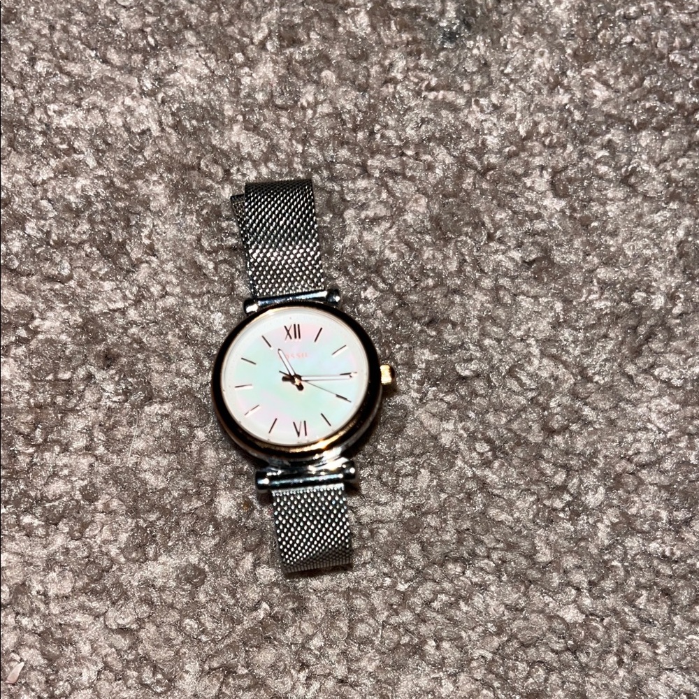 Fossil Women's Silver Mesh Watch